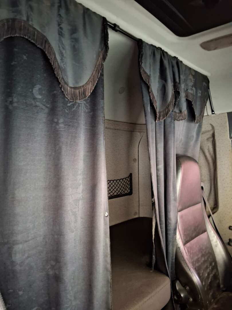 Caminhão SCANIA 440 Cavalo Mecânico ANO 2015 de Saliba Transportadora na Santa Catarina