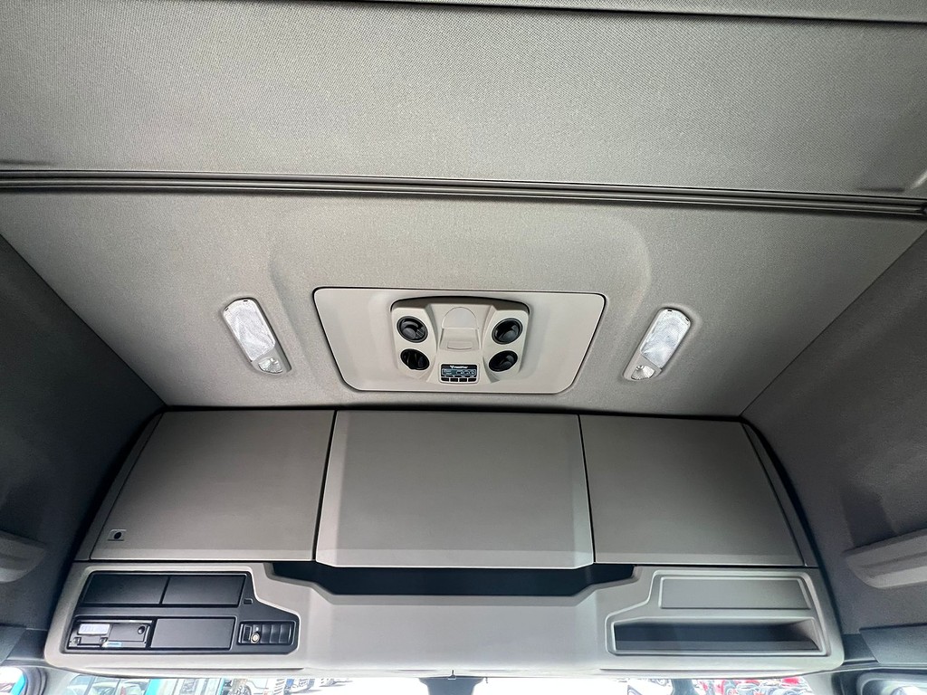 Caminhão SCANIA 450 Cavalo Mecânico ANO 2023 de Rodolima Caminhoes no Paraná