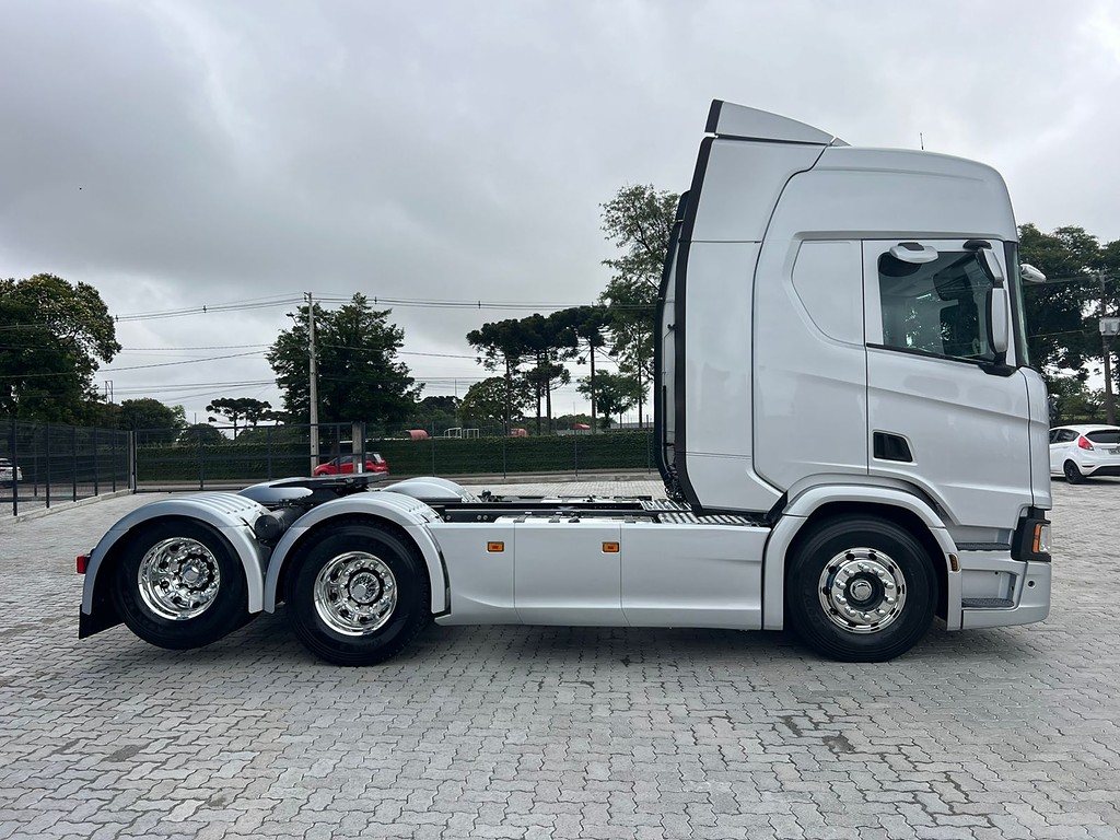Caminhão SCANIA 450 Cavalo Mecânico ANO 2023 de Rodolima Caminhoes no Paraná