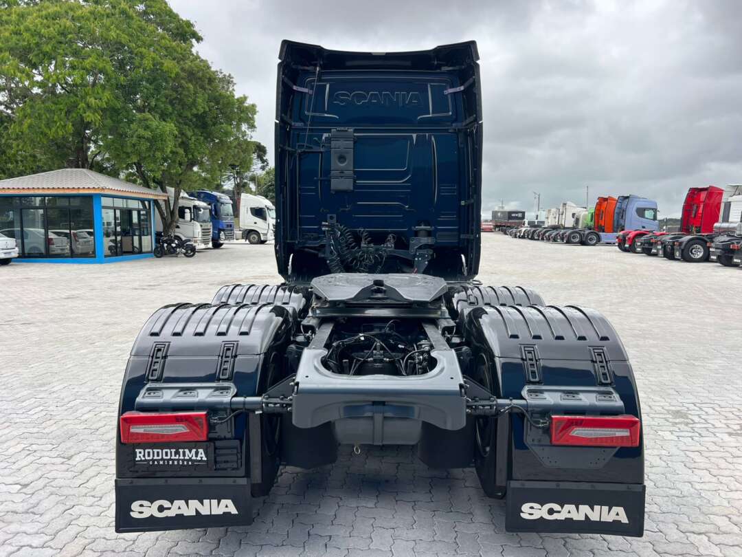 Caminhão SCANIA 460 Cavalo Mecânico ANO 2024 de Rodolima Caminhoes no Paraná