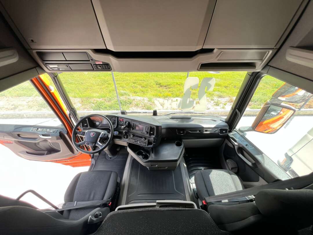 Caminhão SCANIA 450 Cavalo Mecânico ANO 2023 de Rodolima Caminhoes no Paraná