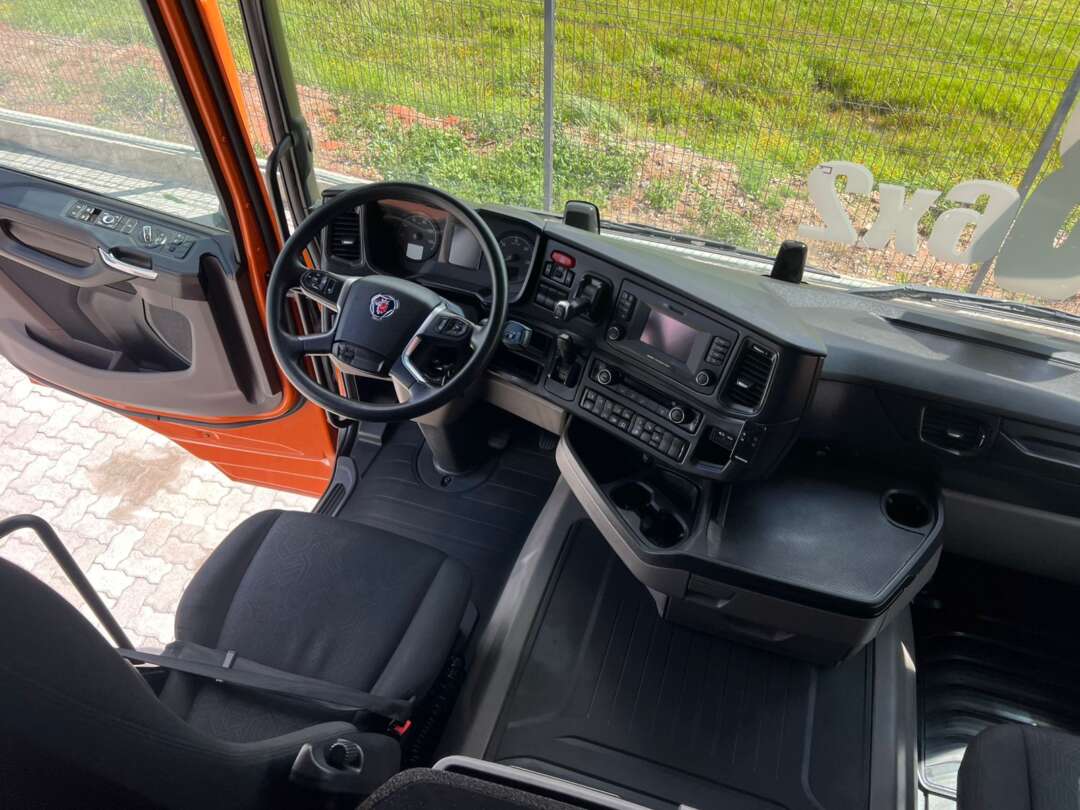 Caminhão SCANIA 450 Cavalo Mecânico ANO 2023 de Rodolima Caminhoes no Paraná