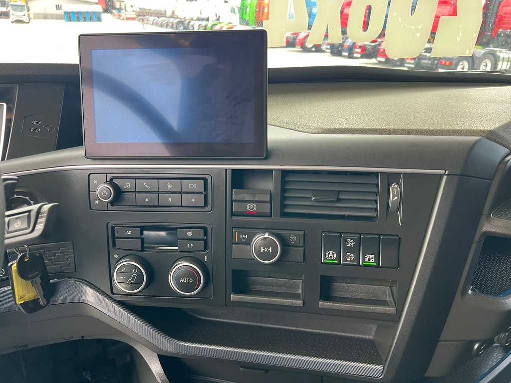 Caminhão VOLVO FH 540 Cavalo Mecânico ANO 2025 de Rodolima Caminhoes no Paraná