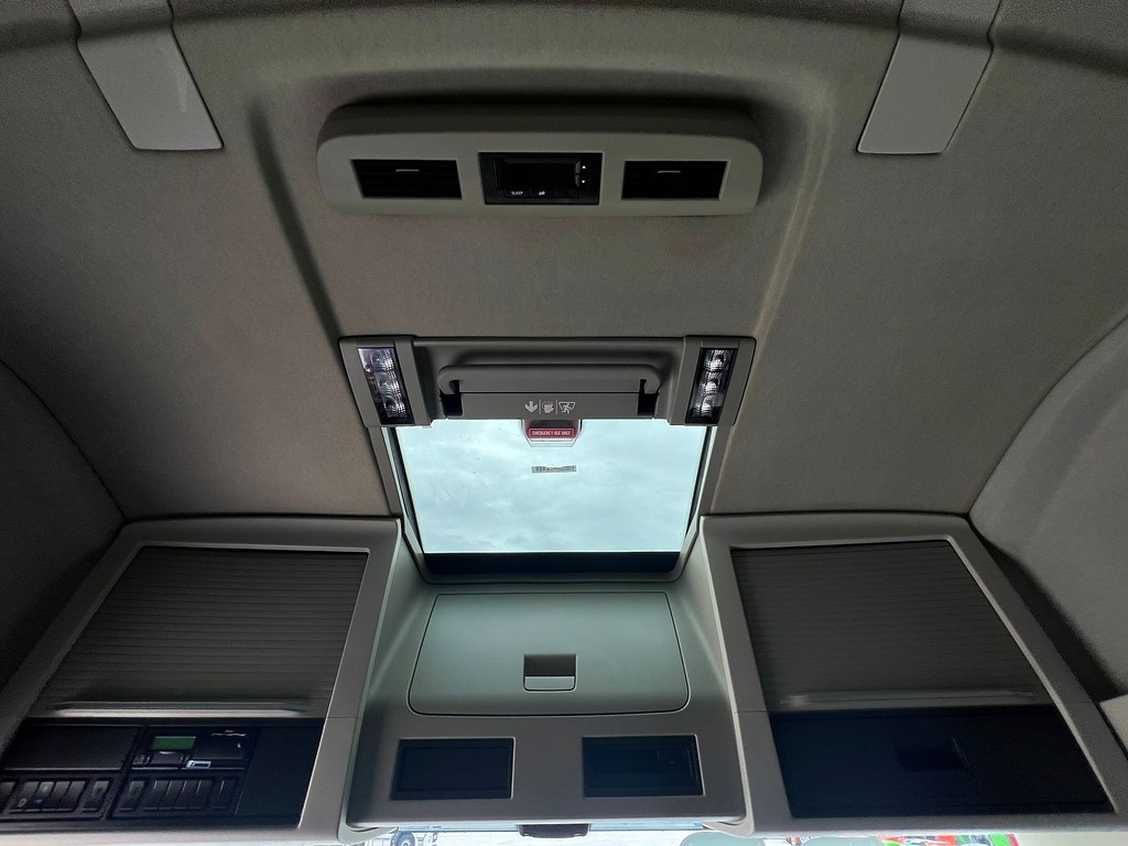 Caminhão VOLVO FH 540 Cavalo Mecânico ANO 2022 de Rodolima Caminhoes no Paraná