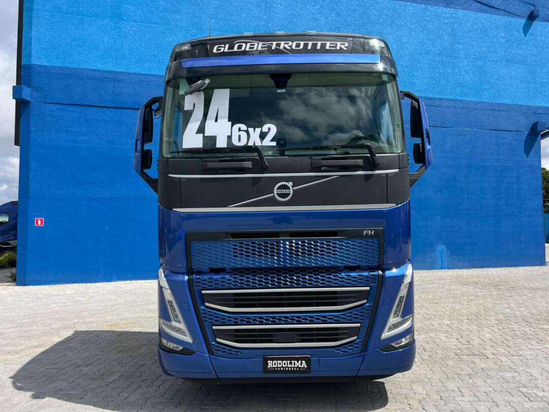 Caminhão VOLVO FH 460 Cavalo Mecânico ANO 2024 de Rodolima Caminhoes no Paraná
