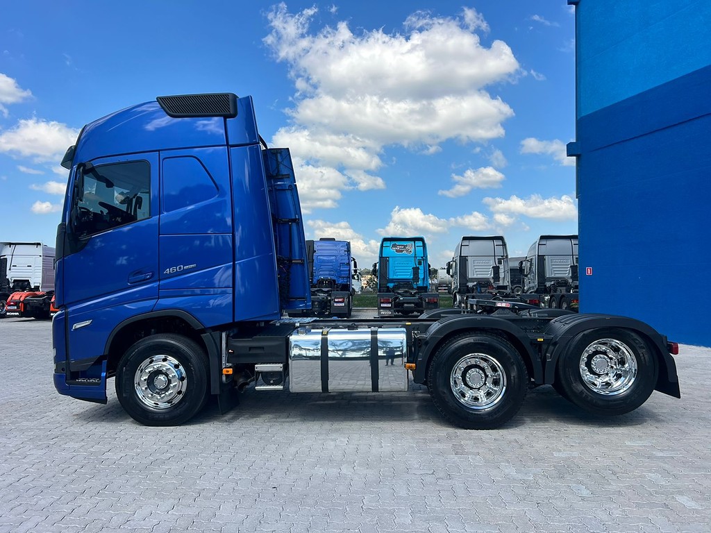 Caminhão VOLVO FH 460 Cavalo Mecânico ANO 2024 de Rodolima Caminhoes no Paraná