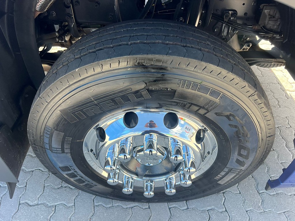 Caminhão VOLVO FH 460 Cavalo Mecânico ANO 2024 de Rodolima Caminhoes no Paraná