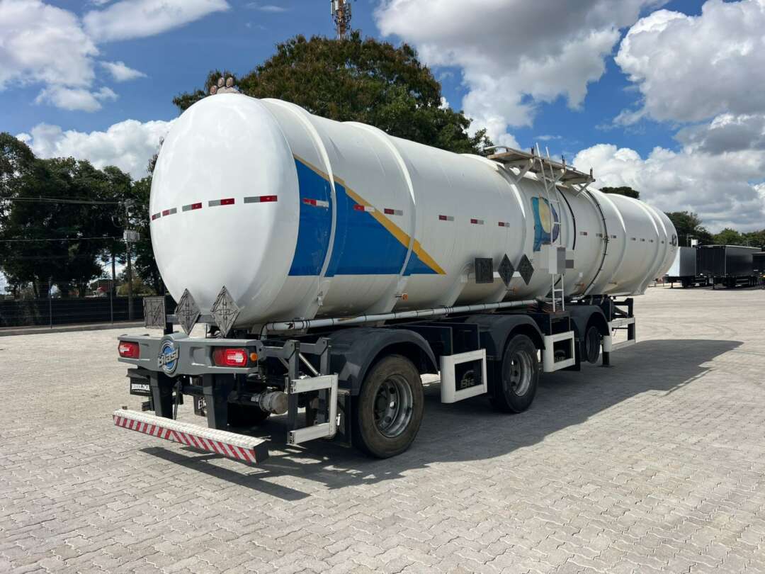 Carreta SEMI-REBOQUE TANQUE ACO Biasi ANO 2019 1+1+1 Vanderleia de Rodolima Caminhoes no Paraná
