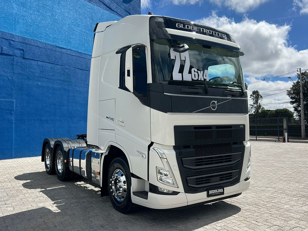 Caminhão VOLVO FH 540 Cavalo Mecânico ANO 2022 de Rodolima Caminhoes no Paraná