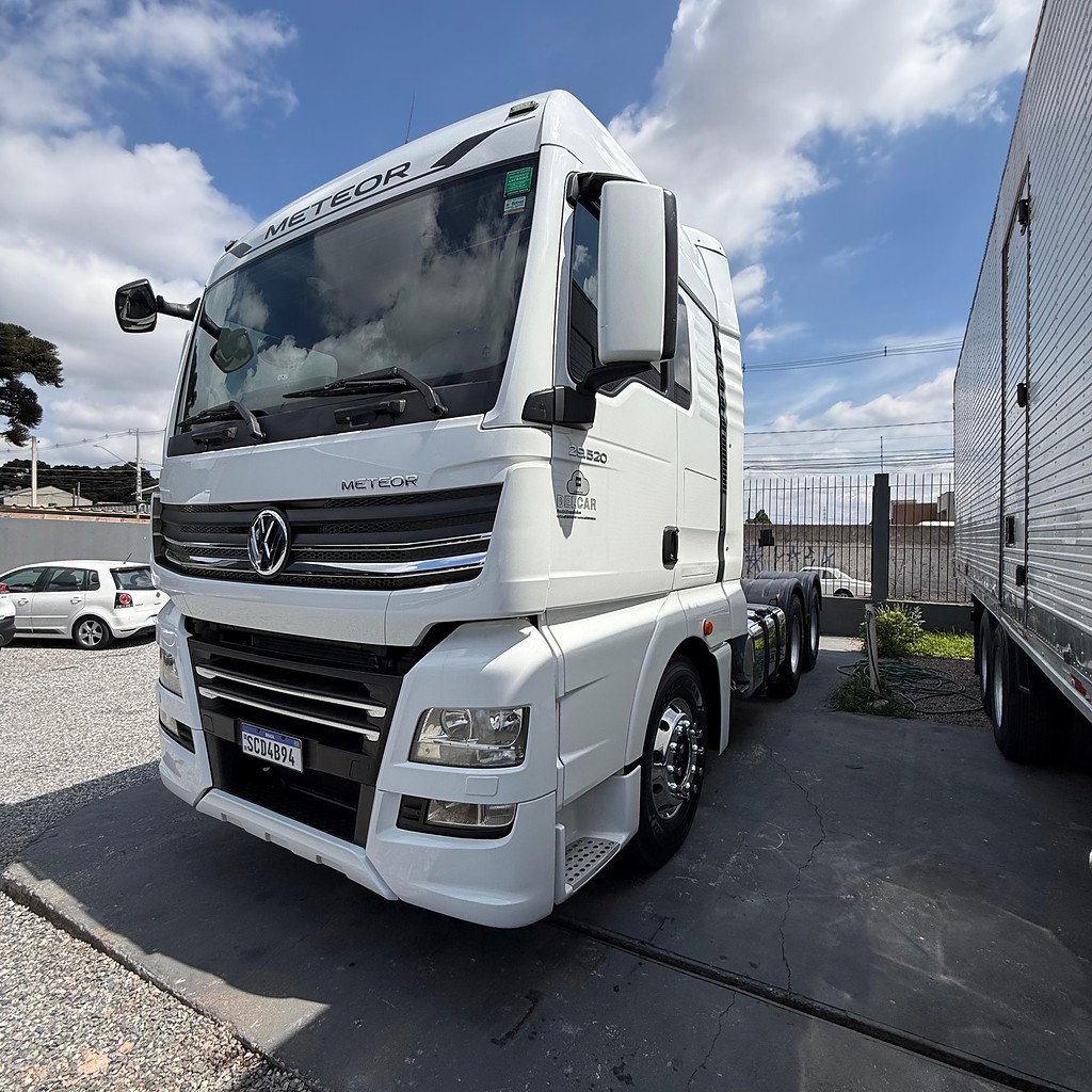 Caminhão VOLKSWAGEN METEOR 29520 Cavalo Mecânico ANO 2023 de M&S Caminhões no Paraná