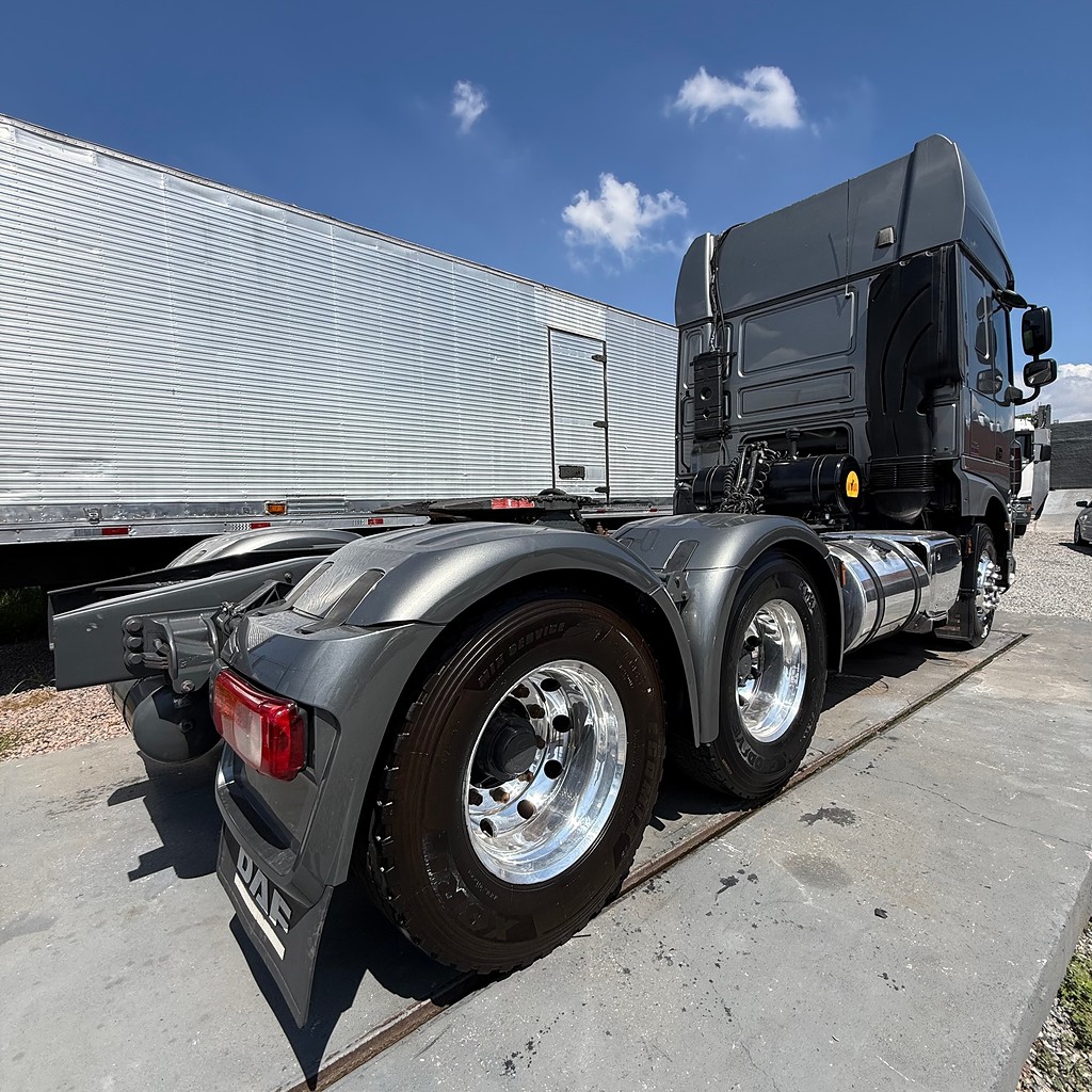 Caminhão DAF DAF&nbsp;XF&nbsp;480 Cavalo Mecânico ANO 2021 de M&S Caminhões no Paraná
