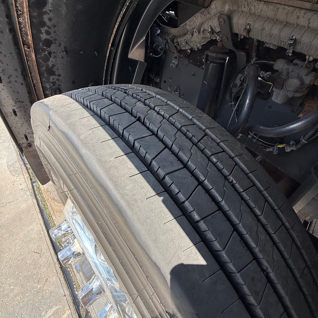 Caminhão DAF DAF&nbsp;XF&nbsp;480 Cavalo Mecânico ANO 2021 de M&S Caminhões no Paraná