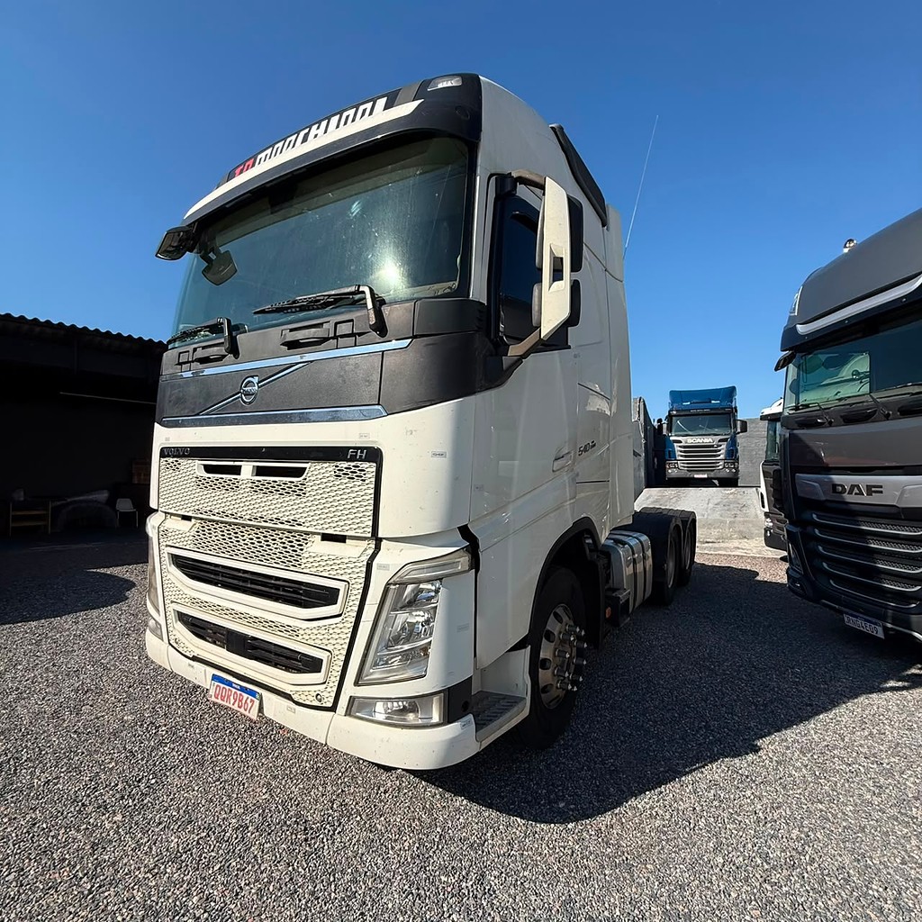 Caminhão VOLVO FH 540 Cavalo Mecânico ANO 2020 de M&S Caminhões no Paraná