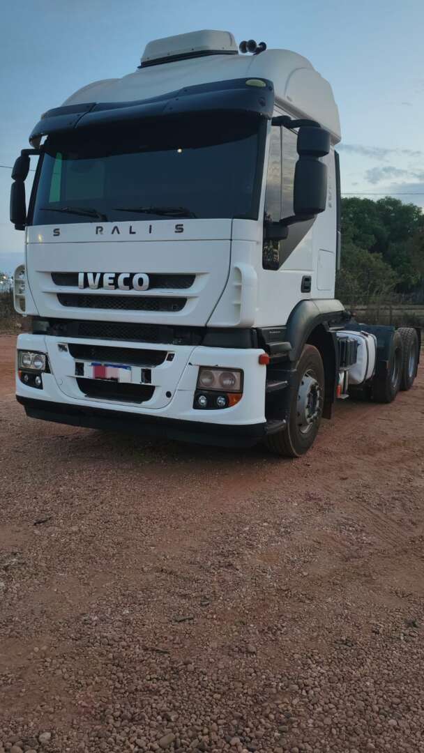Caminhão IVECO STRALIS 800S48TZ Cavalo Mecânico ANO 2012 de SPM Maquinas no Mato Grosso