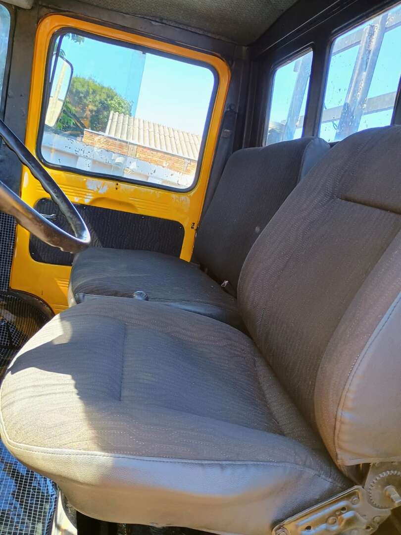 Caminhão MERCEDES BENZ MB 608 Carroceria ANO 1981 de Venda Truck Anuncios Guarapuava PR no Paraná