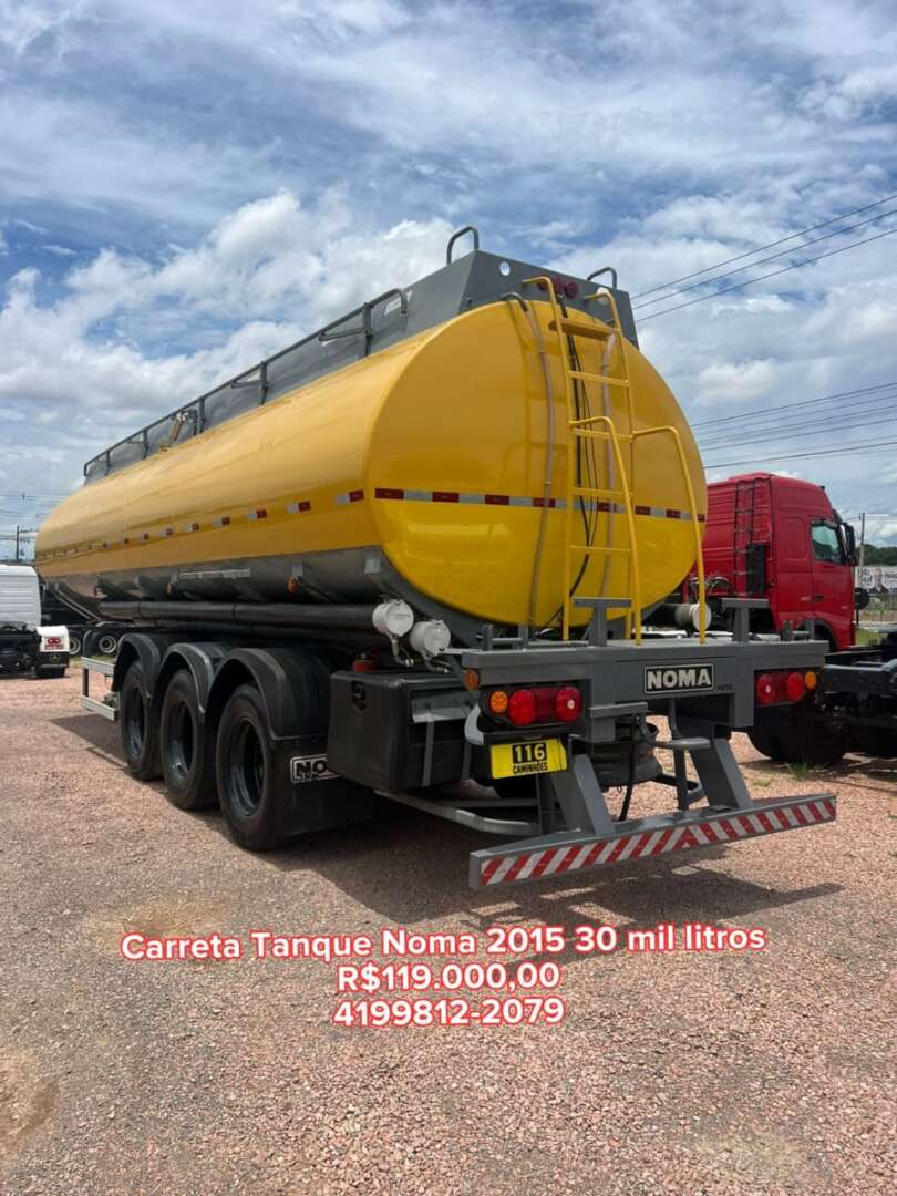 Carreta SEMI-REBOQUE TANQUE ACO Noma ANO 2015 3 Eixos de 116 Caminhões no Paraná