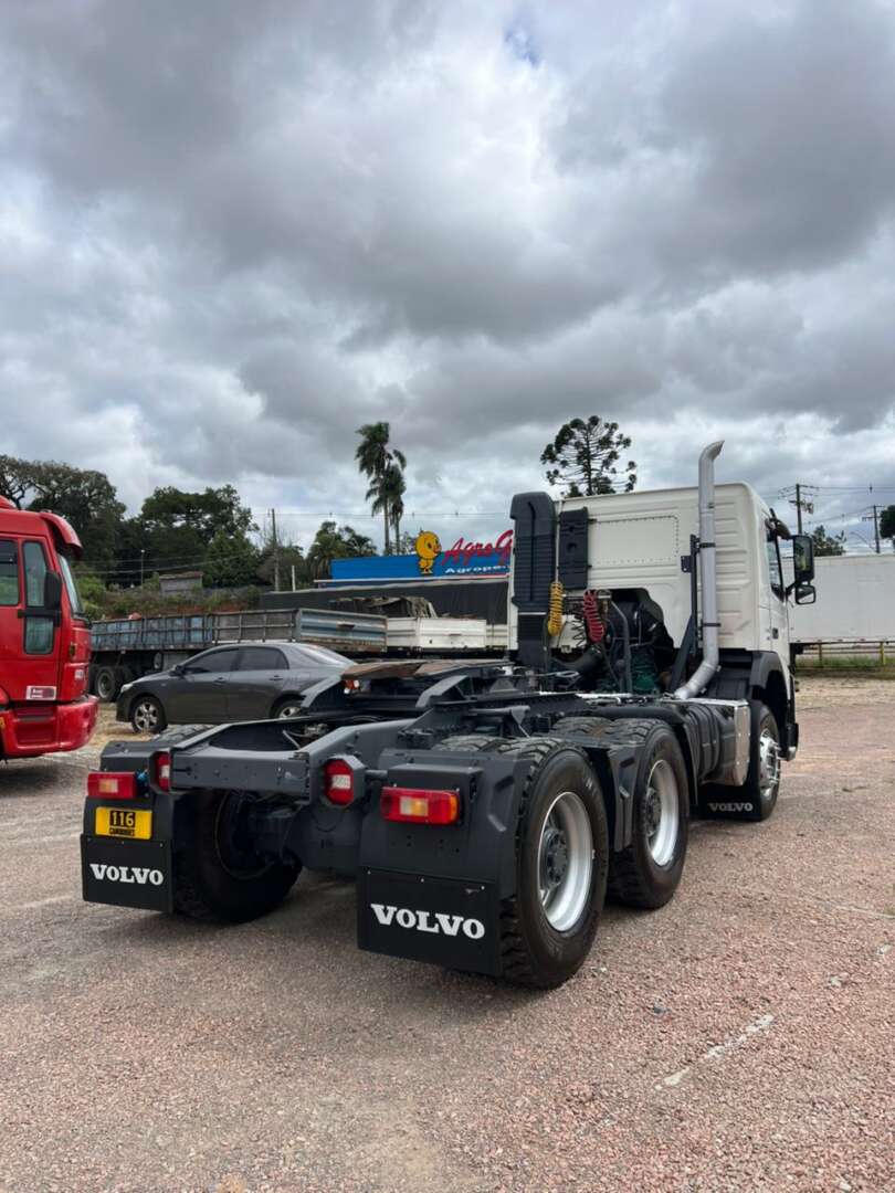 Caminhão VOLVO FMX 540 Cavalo Mecânico ANO 2019 de 116 Caminhões no Paraná