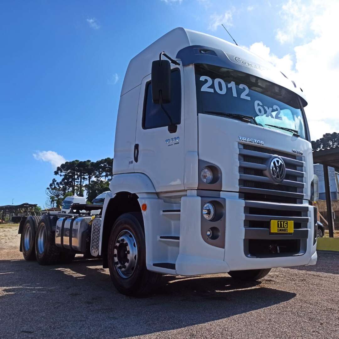 Caminhão VOLKSWAGEN VW 19330 Cavalo Mecânico ANO 2012 de 116 Caminhões no Paraná