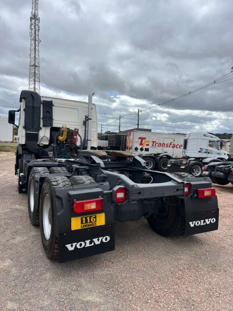 Caminhão VOLVO FMX 540 Cavalo Mecânico ANO 2019 de 116 Caminhões no Paraná