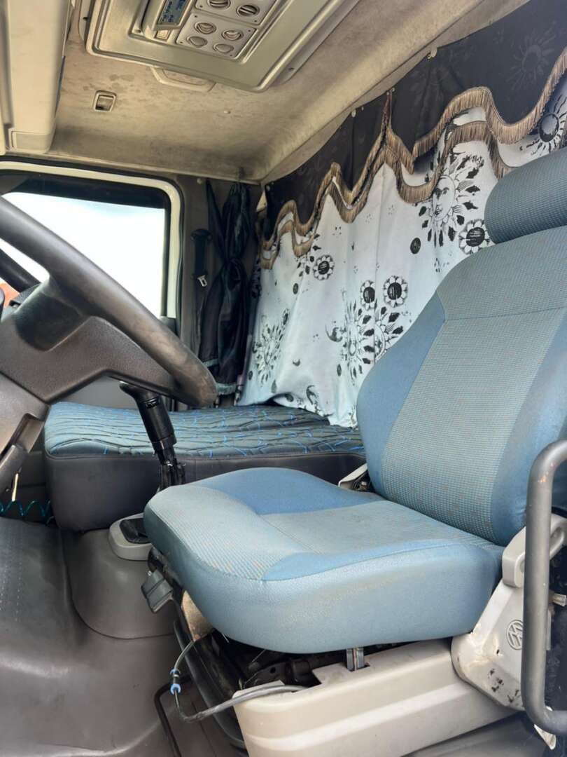 Caminhão VOLKSWAGEN VW 24250 Tanque&nbsp;Aço ANO 2008 de 116 Caminhões no Paraná