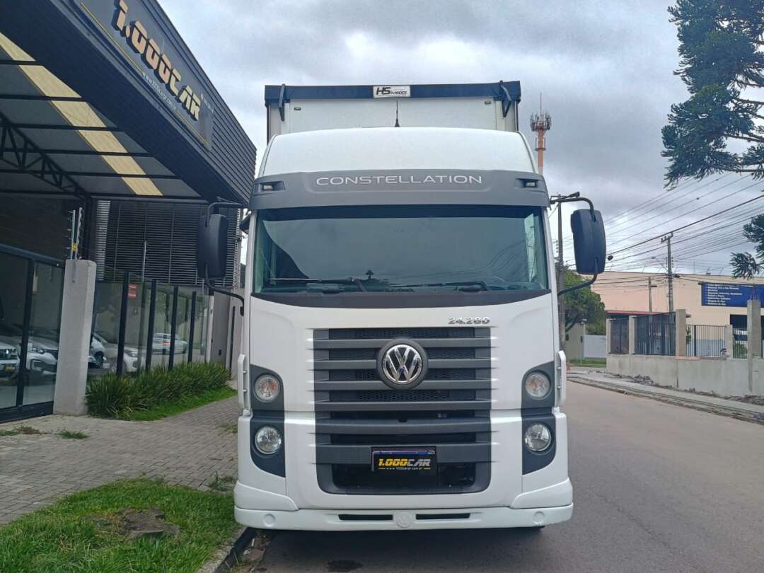 Caminhão VOLKSWAGEN VW 24280 Baú Sider ANO 2022 de 1.000CAR Curitiba no Paraná