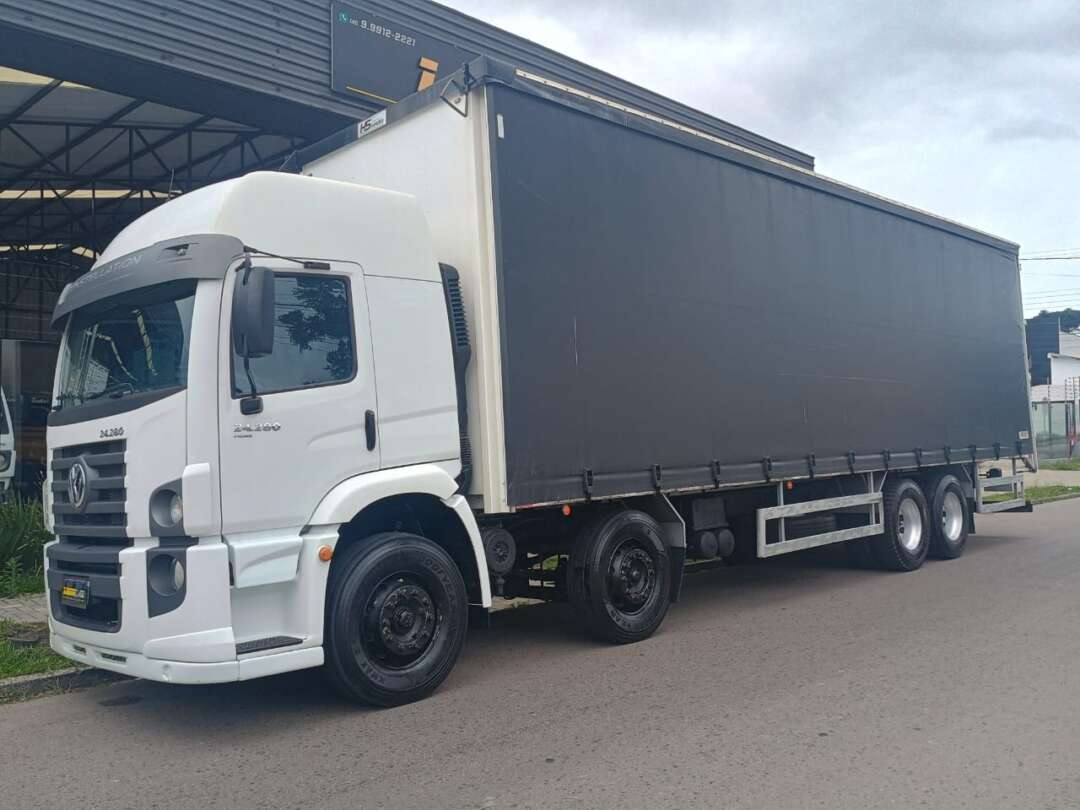 Caminhão VOLKSWAGEN VW 24280 Baú Sider ANO 2022 de 1.000CAR Curitiba no Paraná