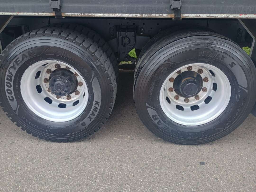 Caminhão VOLKSWAGEN VW 24280 Baú Sider ANO 2022 de 1.000CAR Curitiba no Paraná