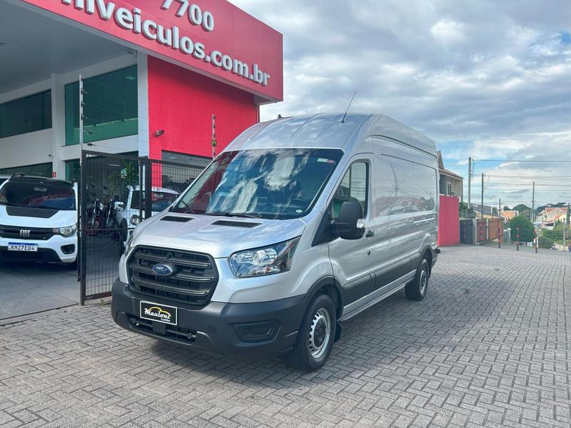 Caminhão ·UTILITÁRIO FORD TRANSIT FURGÃO 2.0 L3H3 LONGA MT Baú Furgão ANO 2022 de Mauloni Veiculos no Paraná
