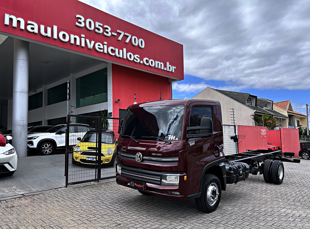 Caminhão VOLKSWAGEN VW 9180 Chassis ANO 2024 de Mauloni Veiculos no Paraná