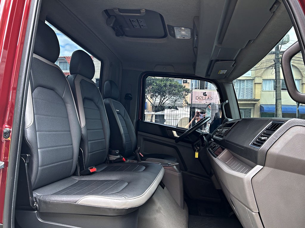 Caminhão VOLKSWAGEN VW 9180 Chassis ANO 2024 de Mauloni Veiculos no Paraná