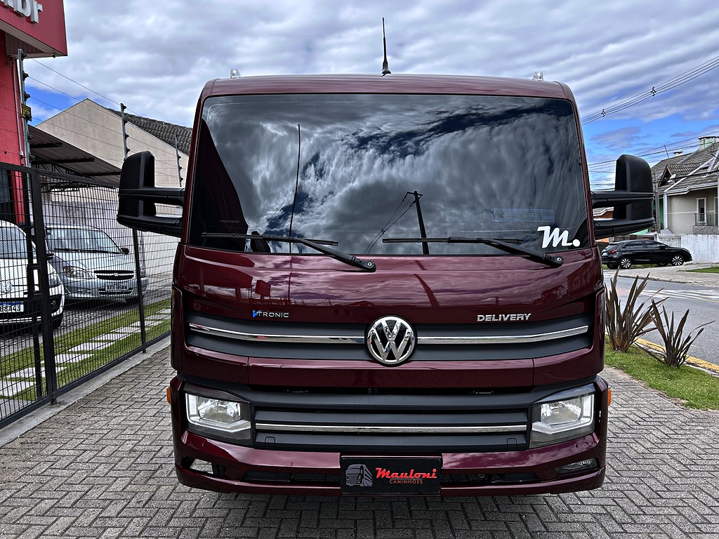 Caminhão VOLKSWAGEN VW 9180 Chassis ANO 2024 de Mauloni Veiculos no Paraná