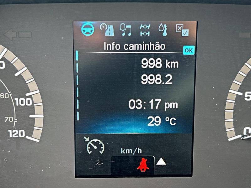Caminhão MERCEDES BENZ MB 1719 Caçamba Basculante ANO 2025 de Mauloni Veiculos no Paraná