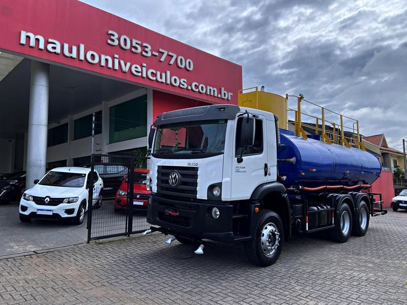 Caminhão VOLKSWAGEN VW 31330 Tanque&nbsp;Pipa ANO 2022 de Mauloni Veiculos no Paraná