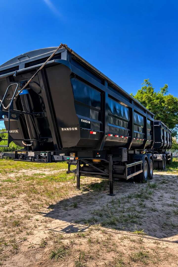 Carreta RODOTREM BASCULANTE Randon ANO 2024 9 Eixos de Rodo Serra Caminhões na Santa Catarina