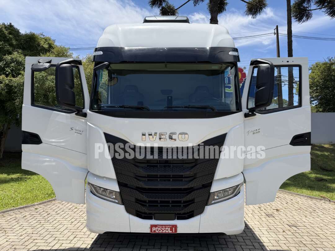 Caminhão IVECO S-WAY 540 Cavalo Mecânico ANO 2023 de Possoli Multimarcas no Paraná