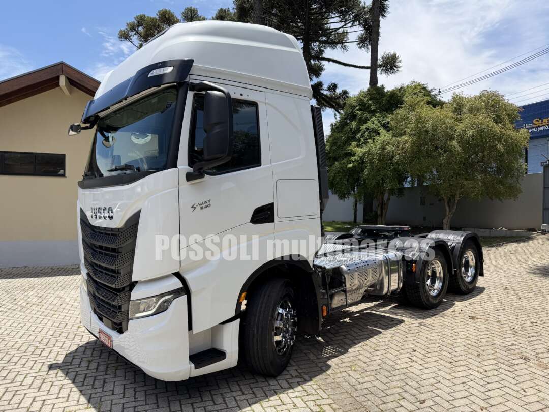 Caminhão IVECO S-WAY 540 Cavalo Mecânico ANO 2023 de Possoli Multimarcas no Paraná