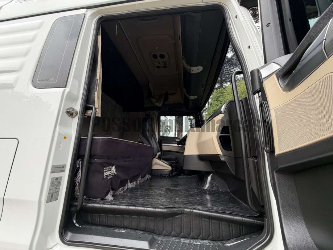 Caminhão VOLKSWAGEN METEOR 29520 Cavalo Mecânico ANO 2023 de Possoli Multimarcas no Paraná