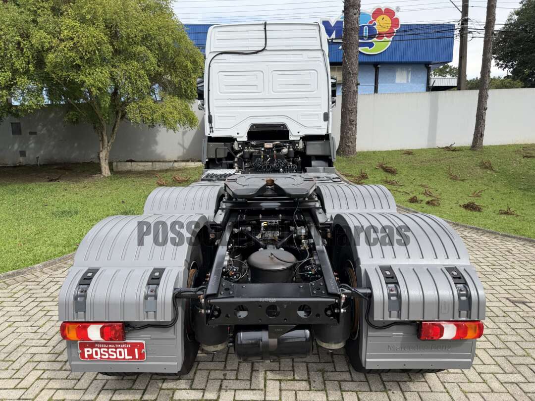 Caminhão MERCEDES BENZ MB 2544 Cavalo Mecânico ANO 2022 de Possoli Multimarcas no Paraná