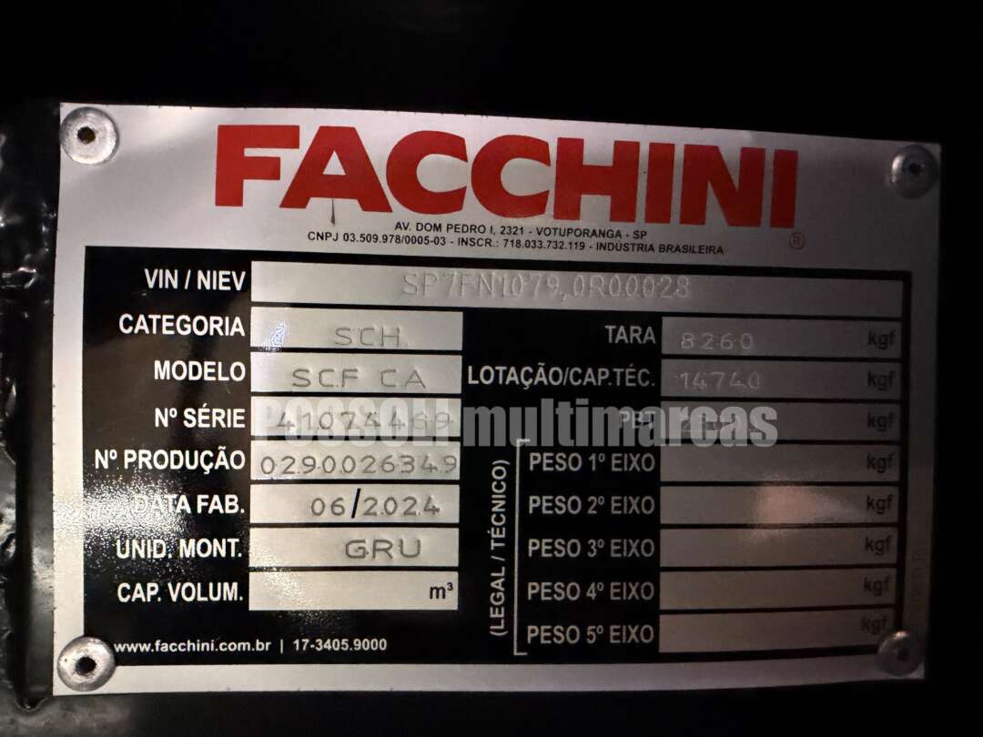 Caminhão MERCEDES BENZ MB 2433 Carga Seca ANO 2024 de Possoli Multimarcas no Paraná