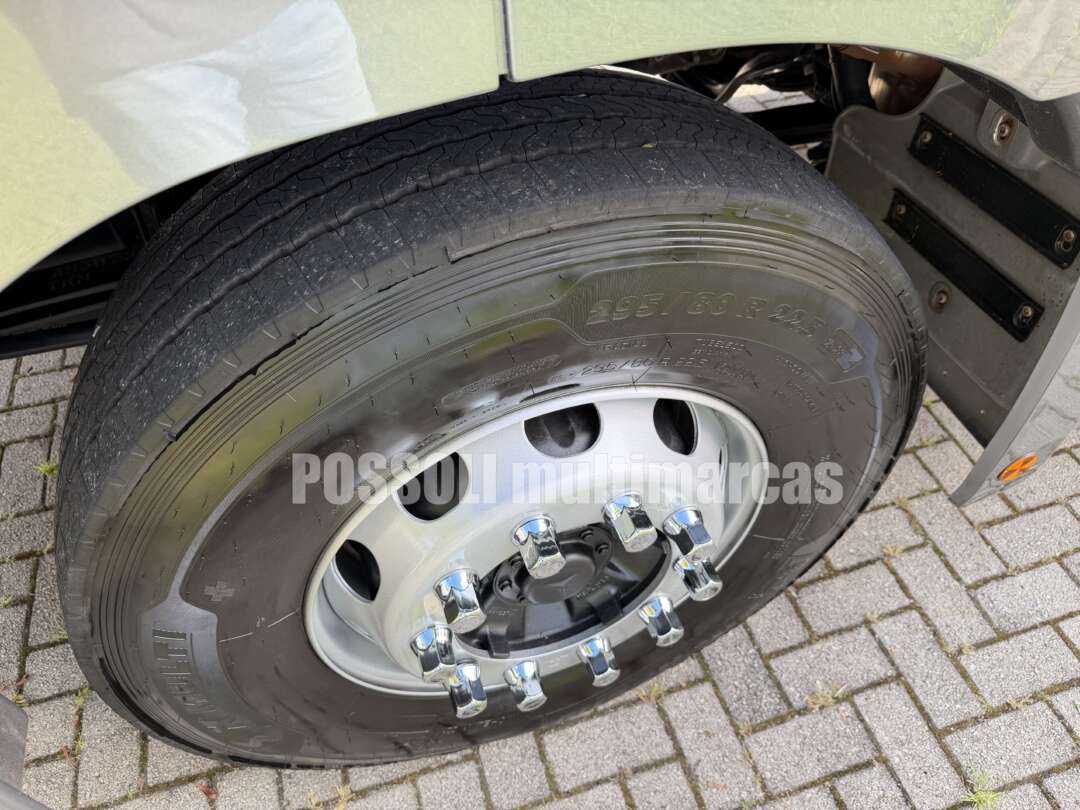 Caminhão MERCEDES BENZ MB 2644 Cavalo Mecânico ANO 2023 de Possoli Multimarcas no Paraná