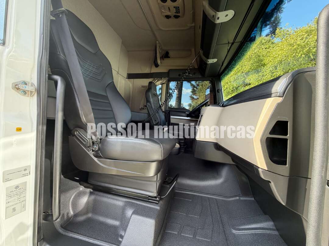 Caminhão VOLKSWAGEN METEOR 28460 Cavalo Mecânico ANO 2022 de Possoli Multimarcas no Paraná