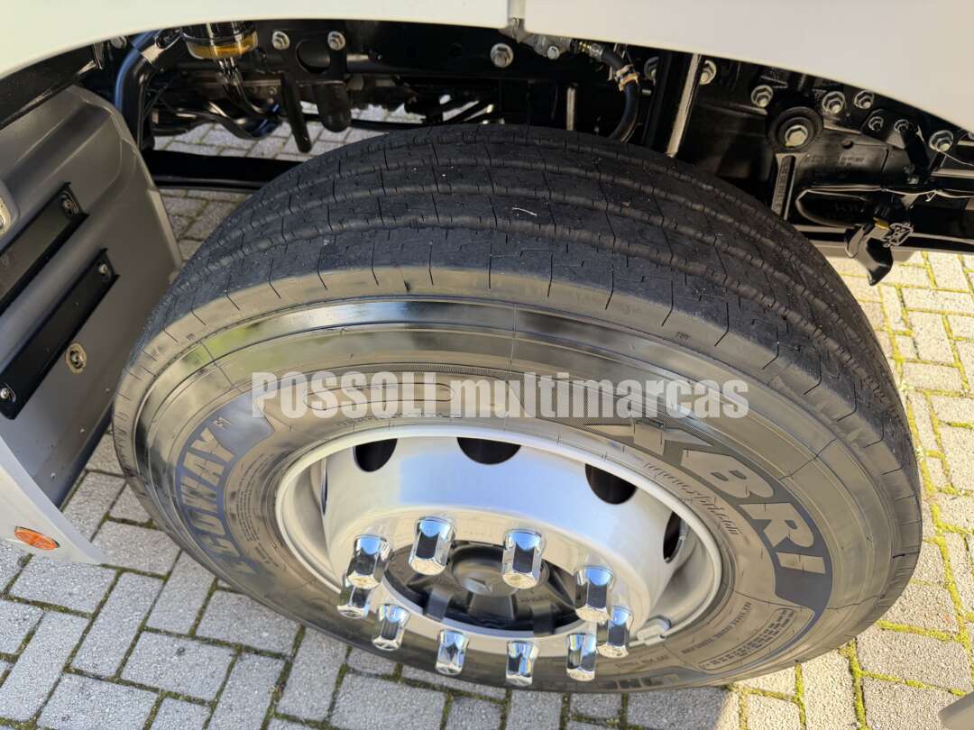Caminhão MERCEDES BENZ MB 2544 Cavalo Mecânico ANO 2021 de Possoli Multimarcas no Paraná