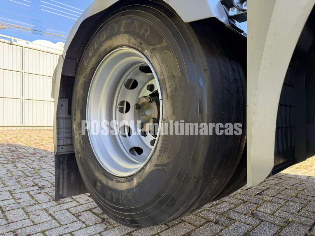 Caminhão MERCEDES BENZ MB 2544 Cavalo Mecânico ANO 2021 de Possoli Multimarcas no Paraná