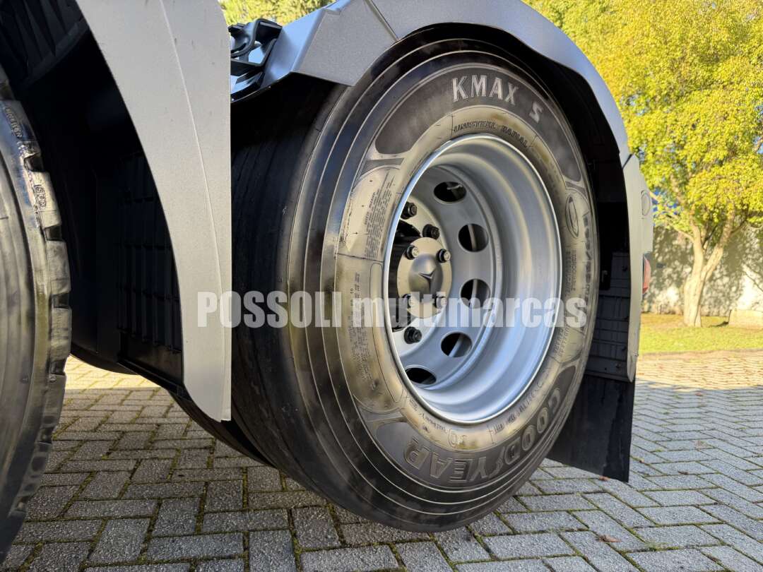 Caminhão MERCEDES BENZ MB 2544 Cavalo Mecânico ANO 2021 de Possoli Multimarcas no Paraná
