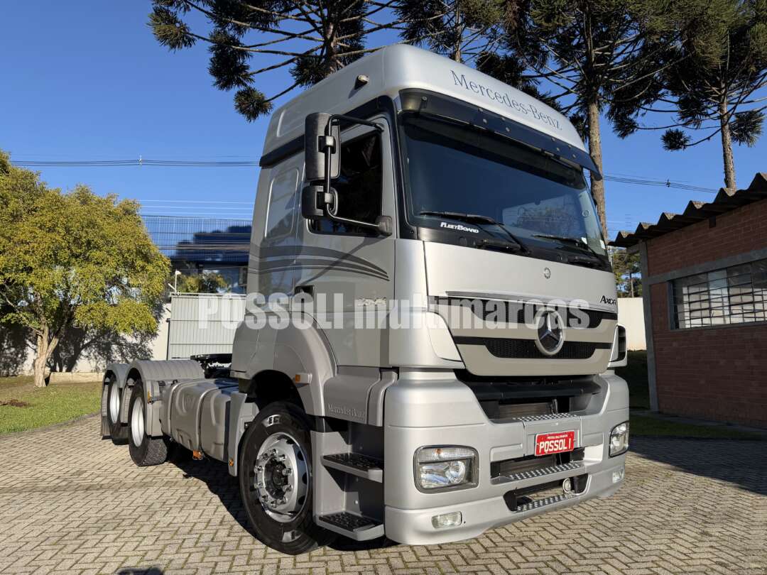 Caminhão MERCEDES BENZ MB 2544 Cavalo Mecânico ANO 2021 de Possoli Multimarcas no Paraná