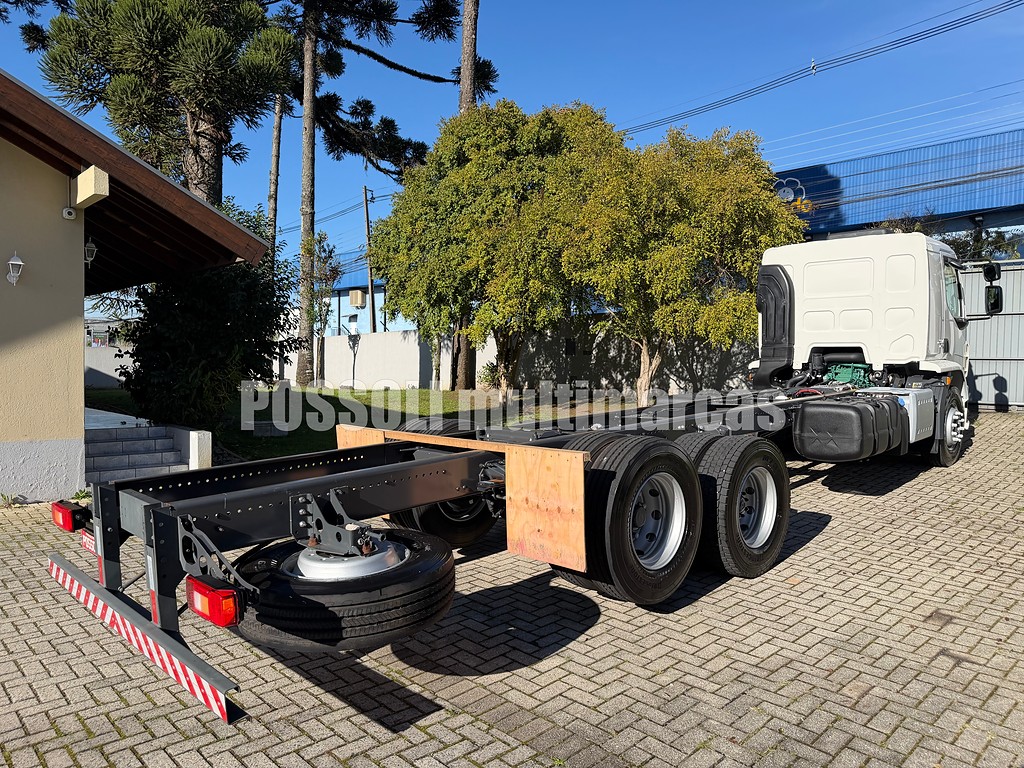 Caminhão VOLVO VM 290 MAX Chassis ANO 2024 de Possoli Multimarcas no Paraná