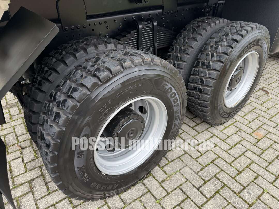 Caminhão MERCEDES BENZ MB 3131 Caçamba Basculante ANO 2022 de Possoli Multimarcas no Paraná