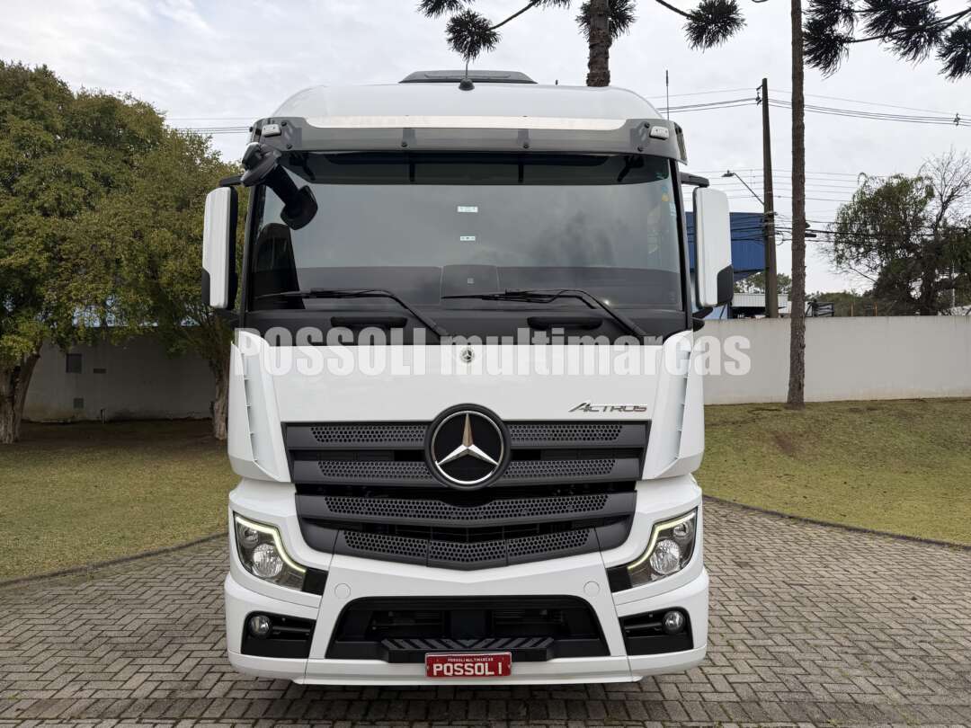 Caminhão MERCEDES BENZ MB 2548 Cavalo Mecânico ANO 2022 de Possoli Multimarcas no Paraná