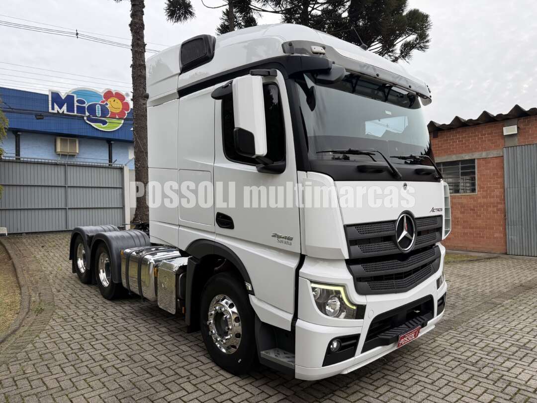 Caminhão MERCEDES BENZ MB 2548 Cavalo Mecânico ANO 2022 de Possoli Multimarcas no Paraná