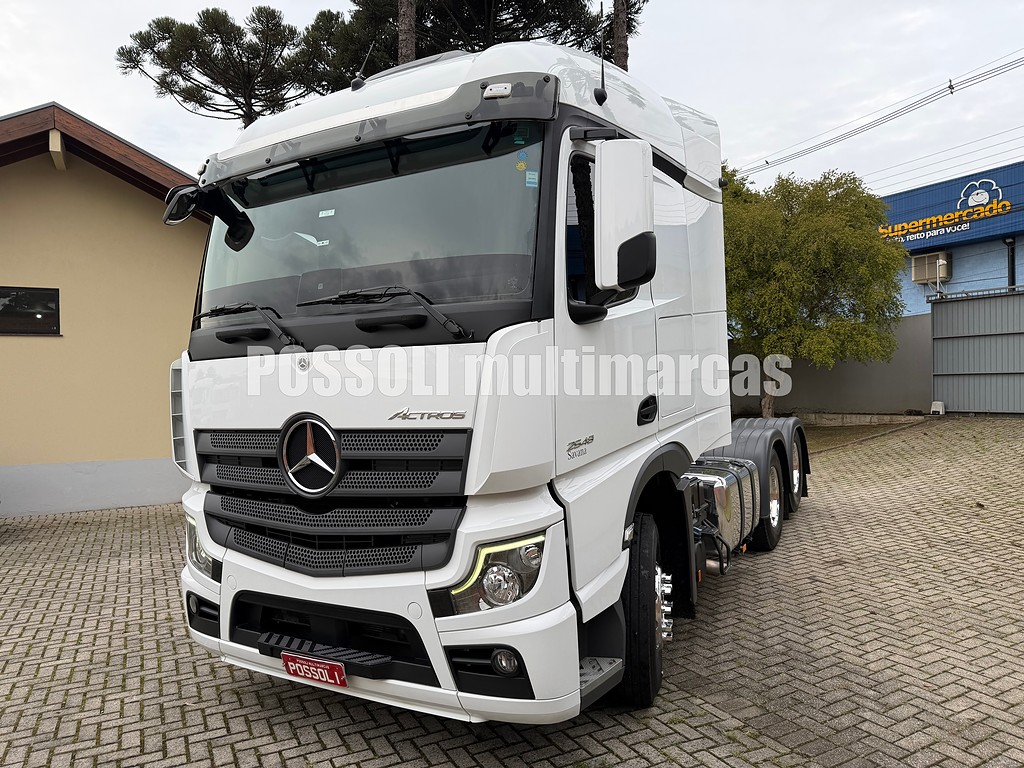 Caminhão MERCEDES BENZ MB 2548 Cavalo Mecânico ANO 2022 de Possoli Multimarcas no Paraná